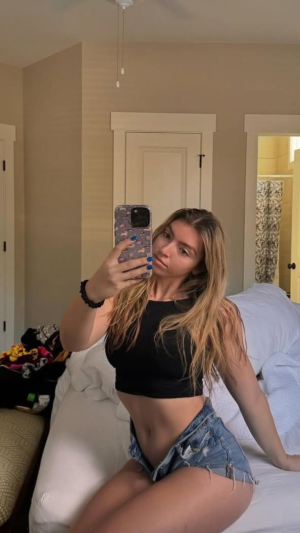 carley82763's avatar