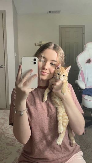 Nadiya7's avatar