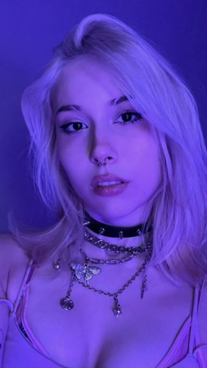 Karen_12's avatar