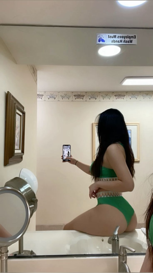 Ava214's avatar