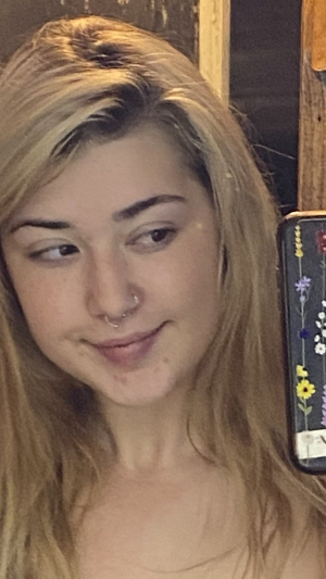 Emma-521's avatar